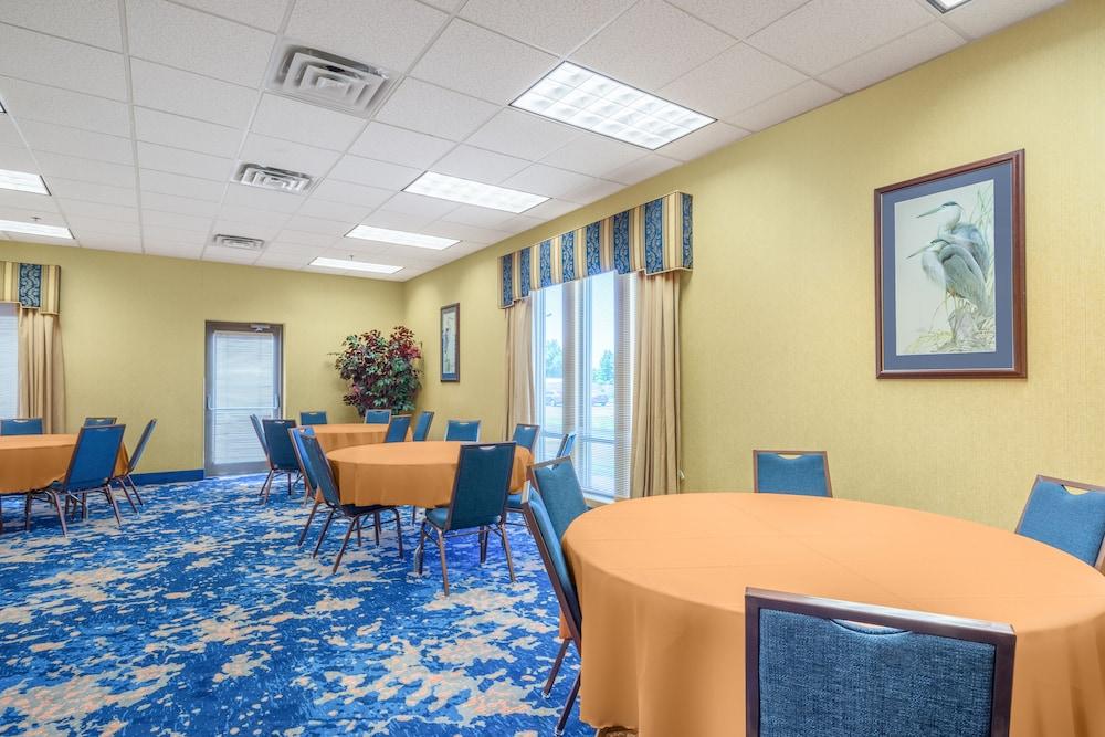 Holiday Inn Express Cambridge By Ihg Luaran gambar